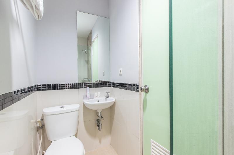 Ichiza Room Redpartner Yakarta Exterior foto